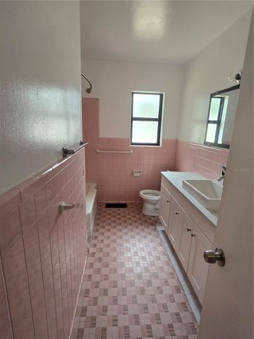 1553 NW 21ST AVENUE, Gainesville, FL 32605