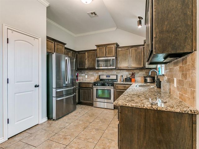 18404 Scarborough Drive, Edmond, OK 73012