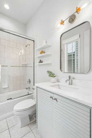 19 Krier Lane, Mount Pleasant, SC 29464