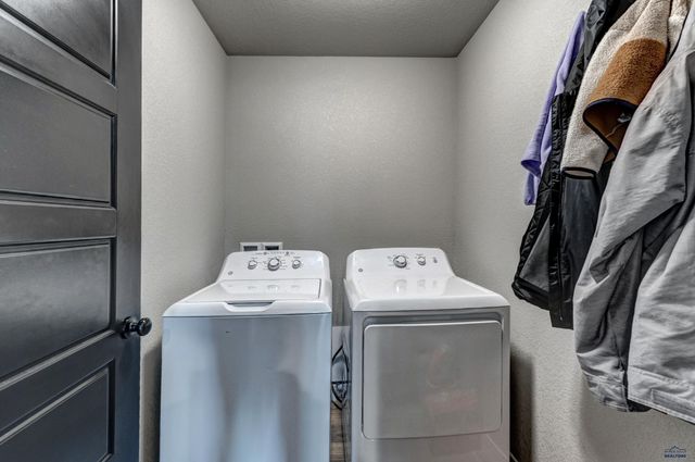 370 SPIRIT DRIVE, Box Elder, SD 57719