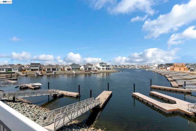 16 Grey Whale Place, Bethel Island, CA 94511