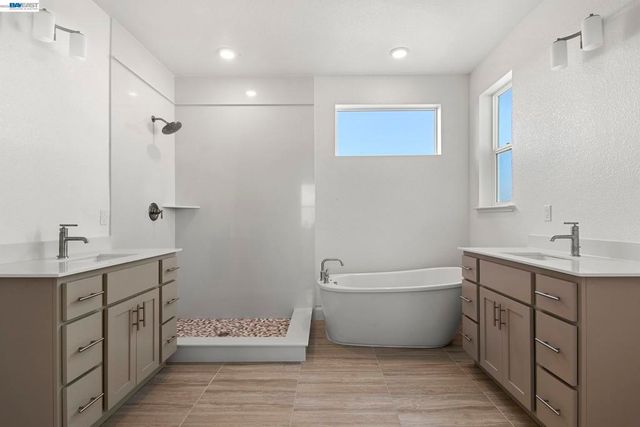 16 Grey Whale Place, Bethel Island, CA 94511