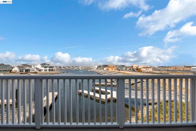 16 Grey Whale Place, Bethel Island, CA 94511