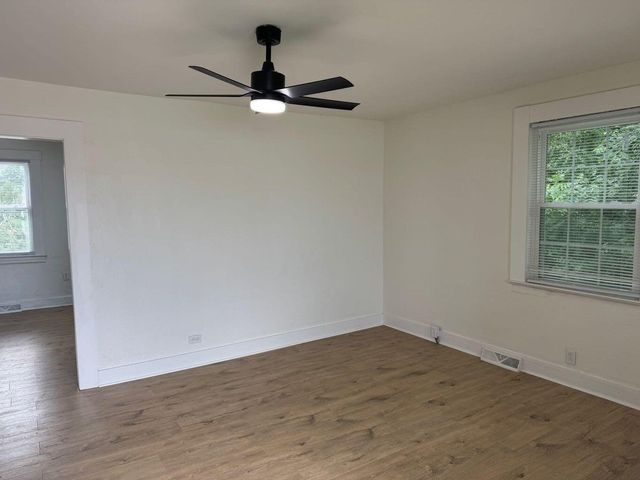 402 College ST, Martinsville, VA 24112