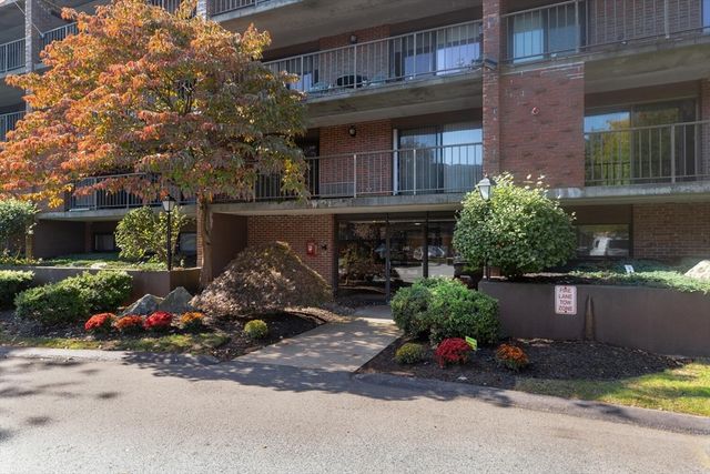 146 Marble Street 507, Stoneham, MA 02180