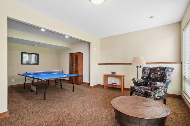4060 Monarch Avenue, Marion, IA 52302