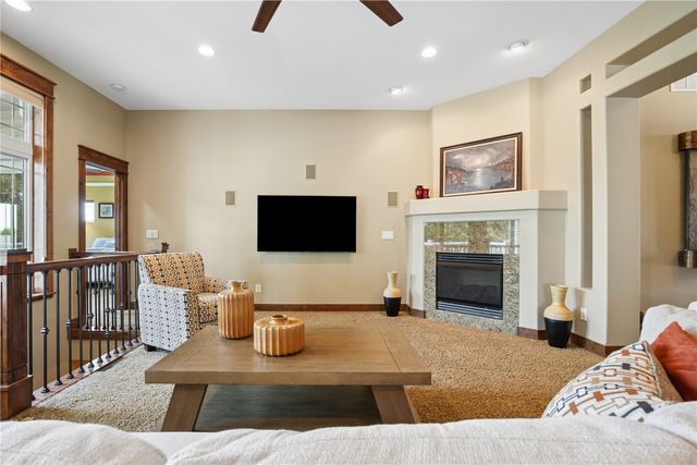 4060 Monarch Avenue, Marion, IA 52302