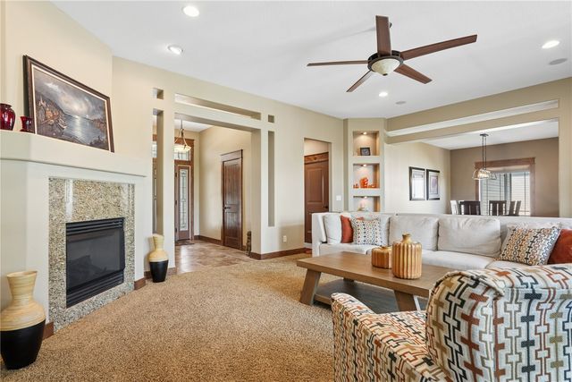 4060 Monarch Avenue, Marion, IA 52302