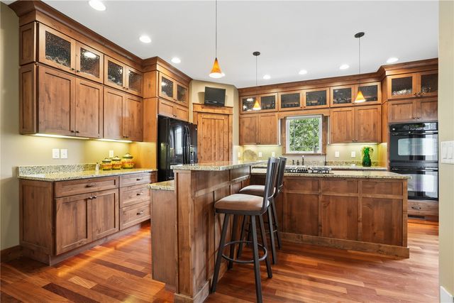 4060 Monarch Avenue, Marion, IA 52302