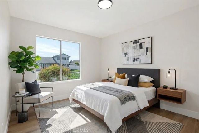 1077 Offshore, Oxnard, CA 93035