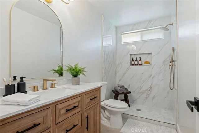 1077 Offshore, Oxnard, CA 93035