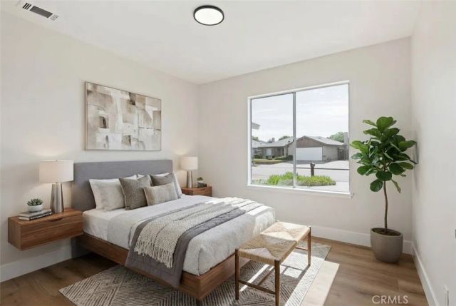 1077 Offshore, Oxnard, CA 93035