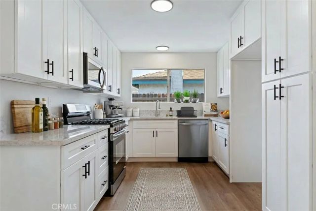 1077 Offshore, Oxnard, CA 93035