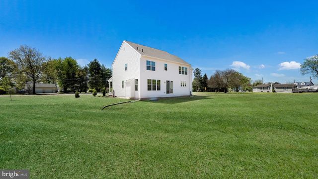 221 EAST FIFTH STREET, East Greenville, PA 18041