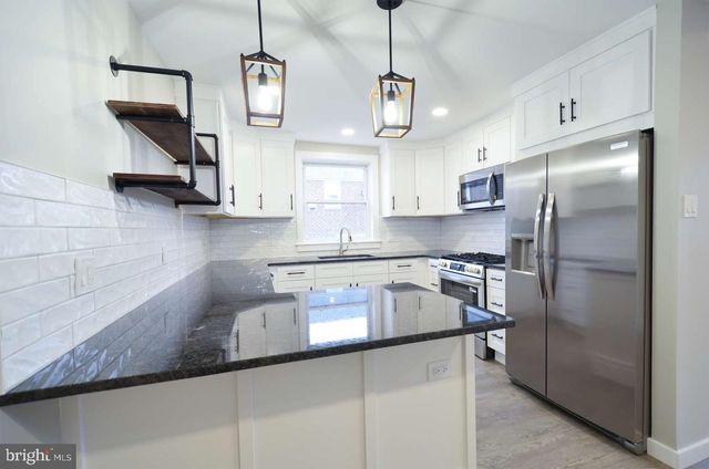 8213 COLFAX ST, Philadelphia, PA 19136