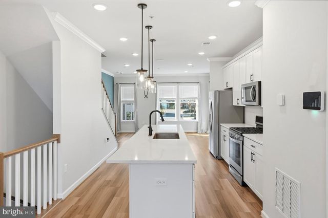 211 NARROWLEAF WAY, Laurel, MD 20724