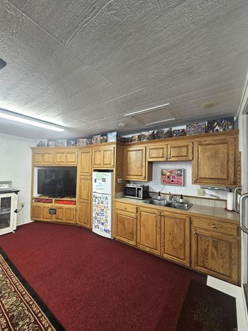 607 N 12th Street, Nashville, AR 71852