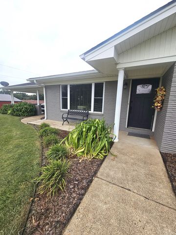 607 N 12th Street, Nashville, AR 71852