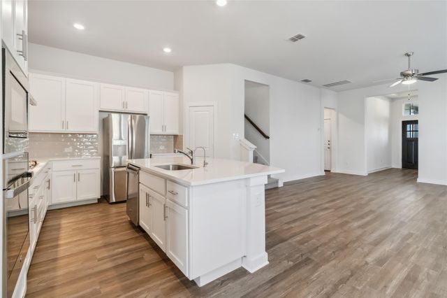 217 Snowbell ST, San Marcos, TX 78666