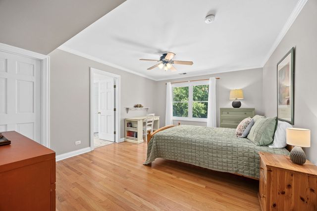 8510 W 122nd Place, Palos Park, IL 60464