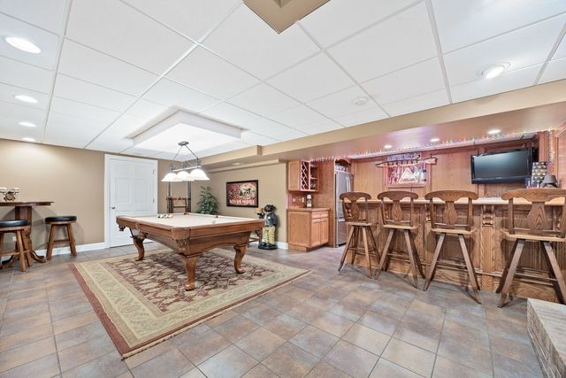 8510 W 122nd Place, Palos Park, IL 60464