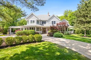 8510 W 122nd Place, Palos Park, IL 60464