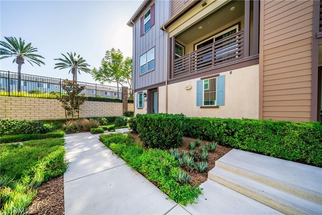 17868 S Upton, Carson, CA 90746