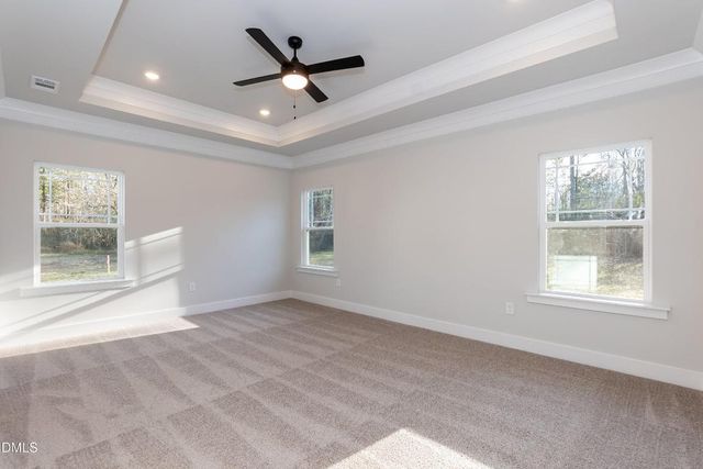 68 Streamline Court, Lillington, NC 27546