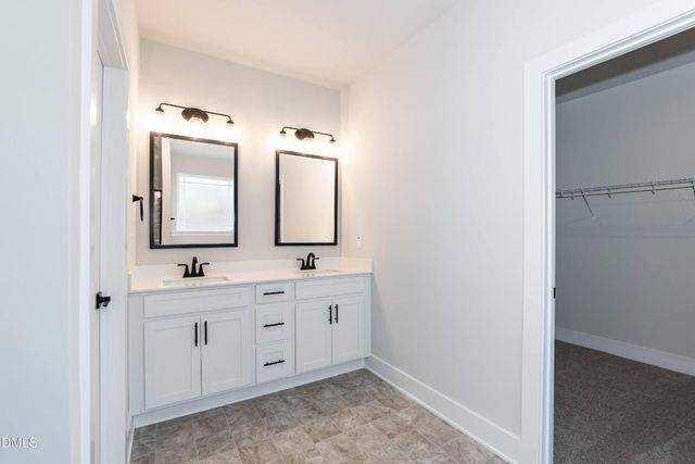 68 Streamline Court, Lillington, NC 27546