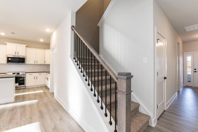 68 Streamline Court, Lillington, NC 27546