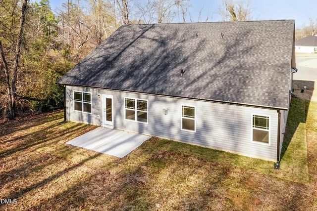 68 Streamline Court, Lillington, NC 27546
