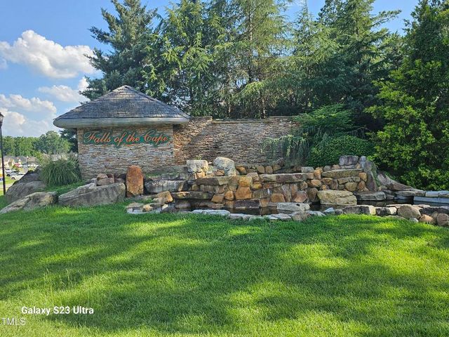 68 Streamline Court, Lillington, NC 27546