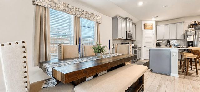 12817 S S Winding Pines Drive, Tomball, TX 77375