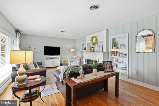 58 BLACK ROCK RD, Yardley, PA 19067