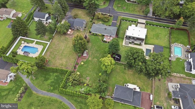 58 BLACK ROCK RD, Yardley, PA 19067