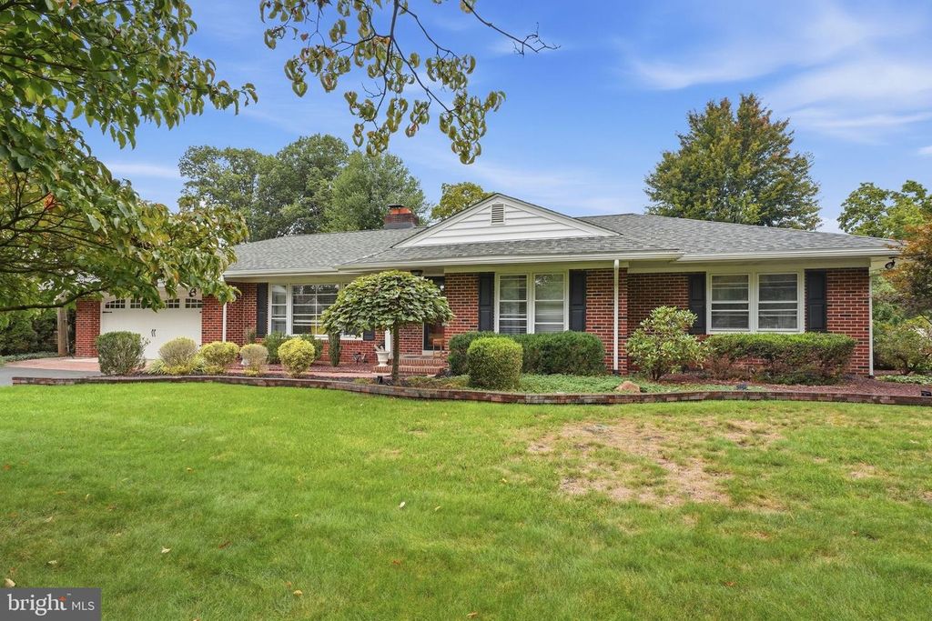 58 BLACK ROCK RD, Yardley, PA 19067 — exterior