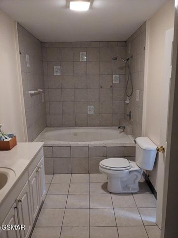 2482 Elk Way, Newport, TN 37821