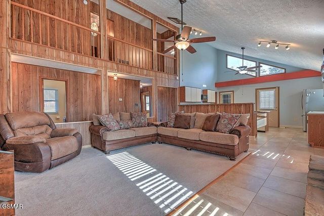 2482 Elk Way, Newport, TN 37821