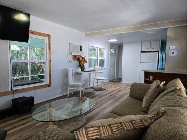 113 RAVENNA STREET N, Nokomis, FL 34275