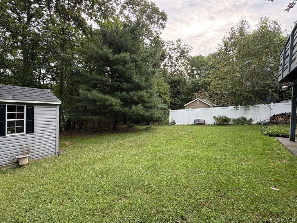59 Ridge Road, Rocky Point, NY 11778 — photo 3