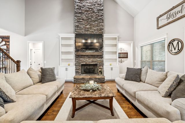 6167 Craddock Ln, Lascassas, TN 37085