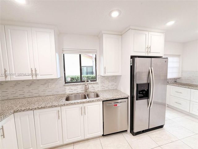 16295 Laurel Drive 2, Weston, FL 33326