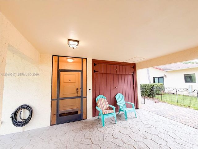 16295 Laurel Drive 2, Weston, FL 33326