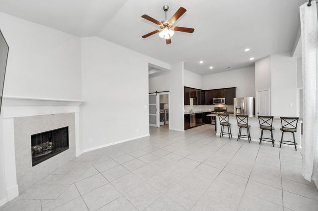 12 Montecito Lane, Manvel, TX 77578