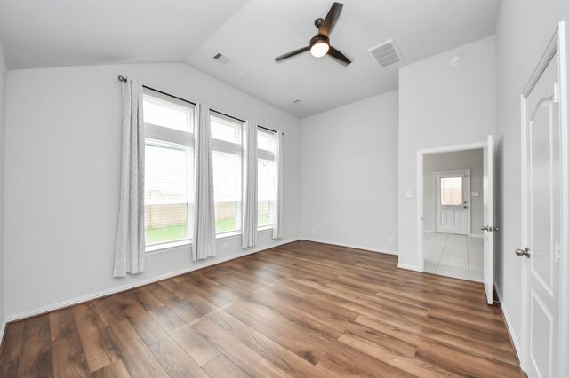 12 Montecito Lane, Manvel, TX 77578