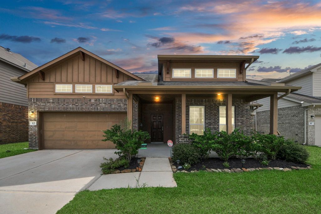 12 Montecito Lane, Manvel, TX 77578