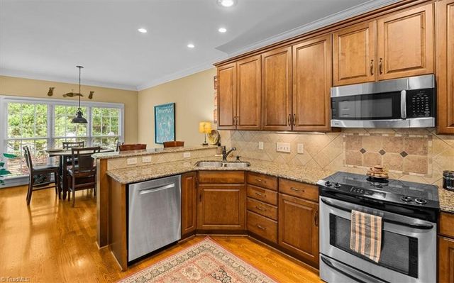 36 Willett Way, Greensboro, NC 27408