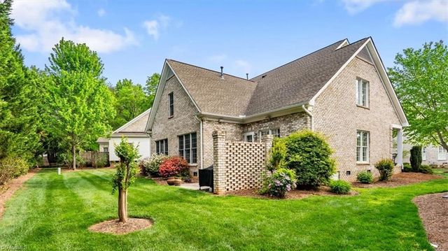 36 Willett Way, Greensboro, NC 27408