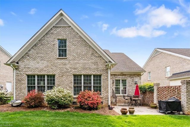 36 Willett Way, Greensboro, NC 27408