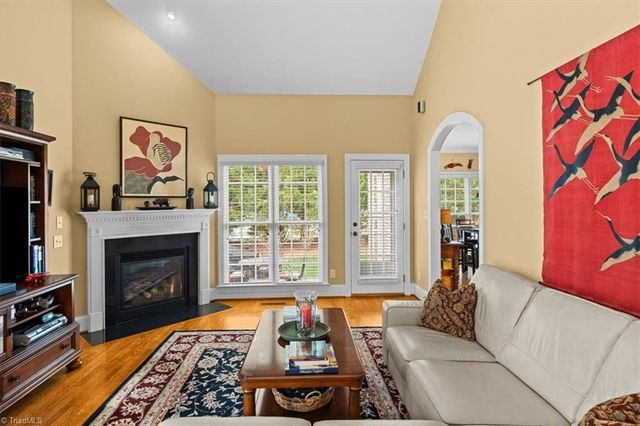 36 Willett Way, Greensboro, NC 27408